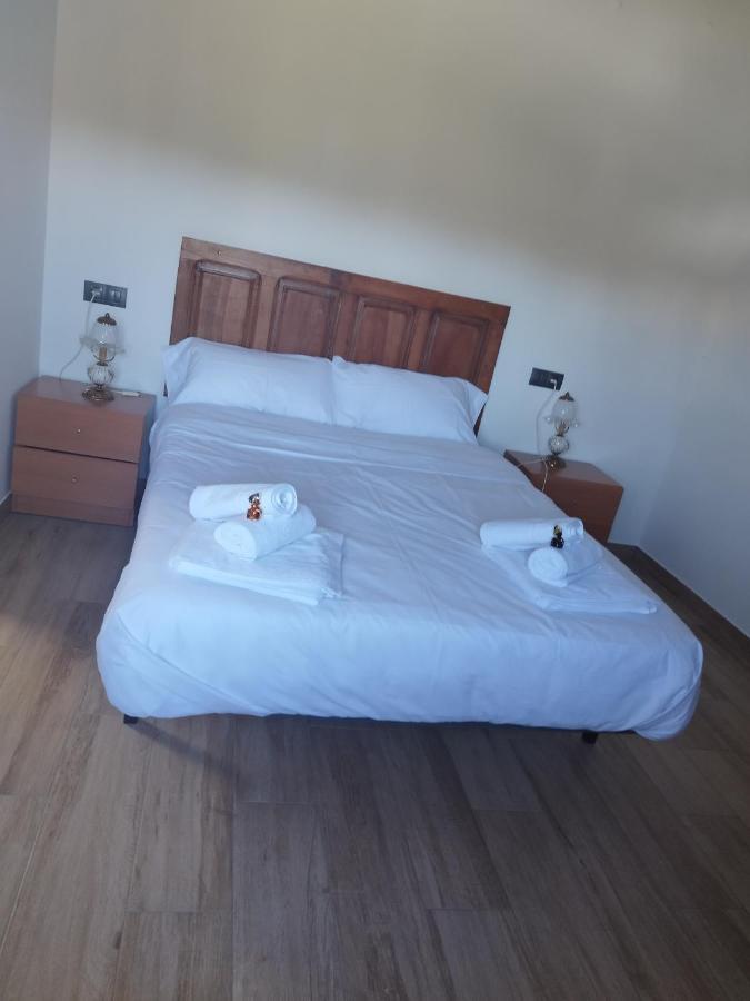 Lazzaretto Vivienda Uso Turistico Villa Lugo Luaran gambar